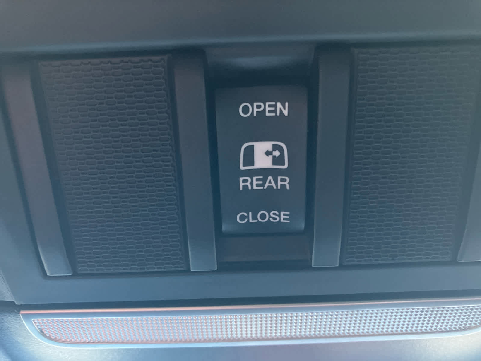 Used 2024 RAM 1500 Big Horn image 19