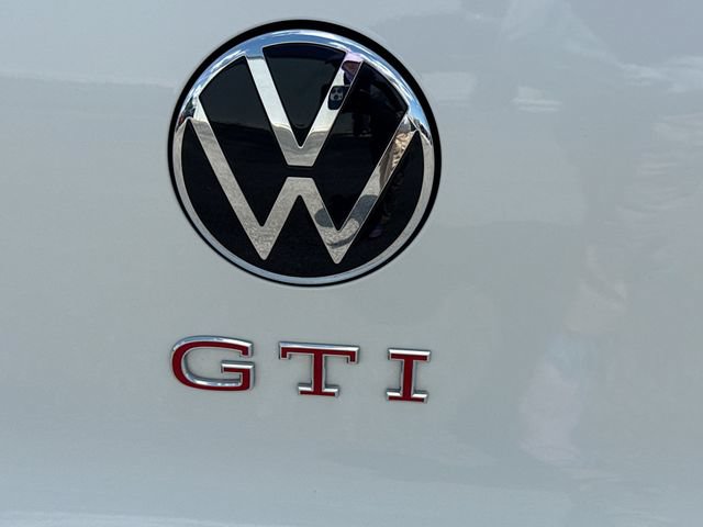 Used 2025 Volkswagen GTI Autobahn FWD image 11