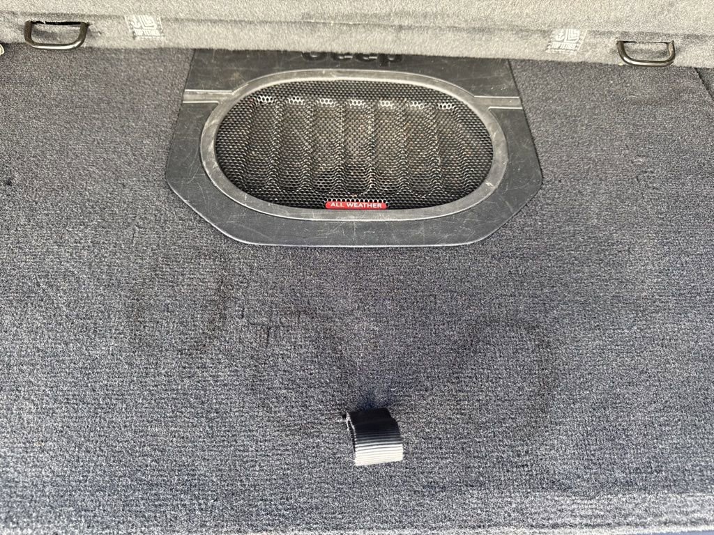 Used 2020 Jeep Wrangler Rubicon w/ LED Lighting Group image 15