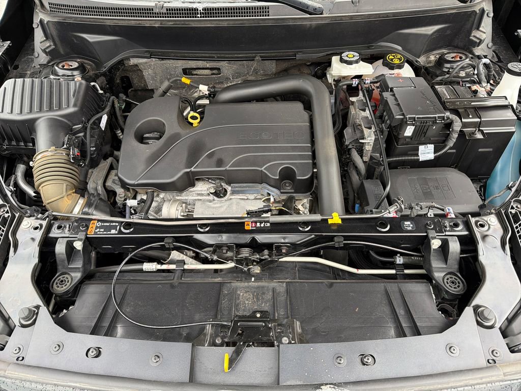 Used 2023 GMC Terrain SLT w/ Elevation Edition image 23