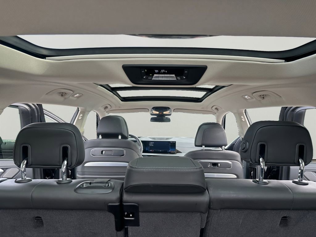 Used 2025 BMW X7 xDrive40i image 30