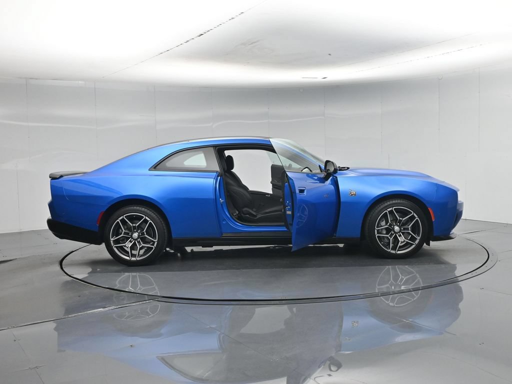 Used 2026 Dodge Charger Scat Pack AWD/4WD image 5