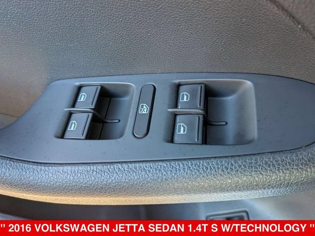 Used 2016 Volkswagen Jetta S FWD image 12
