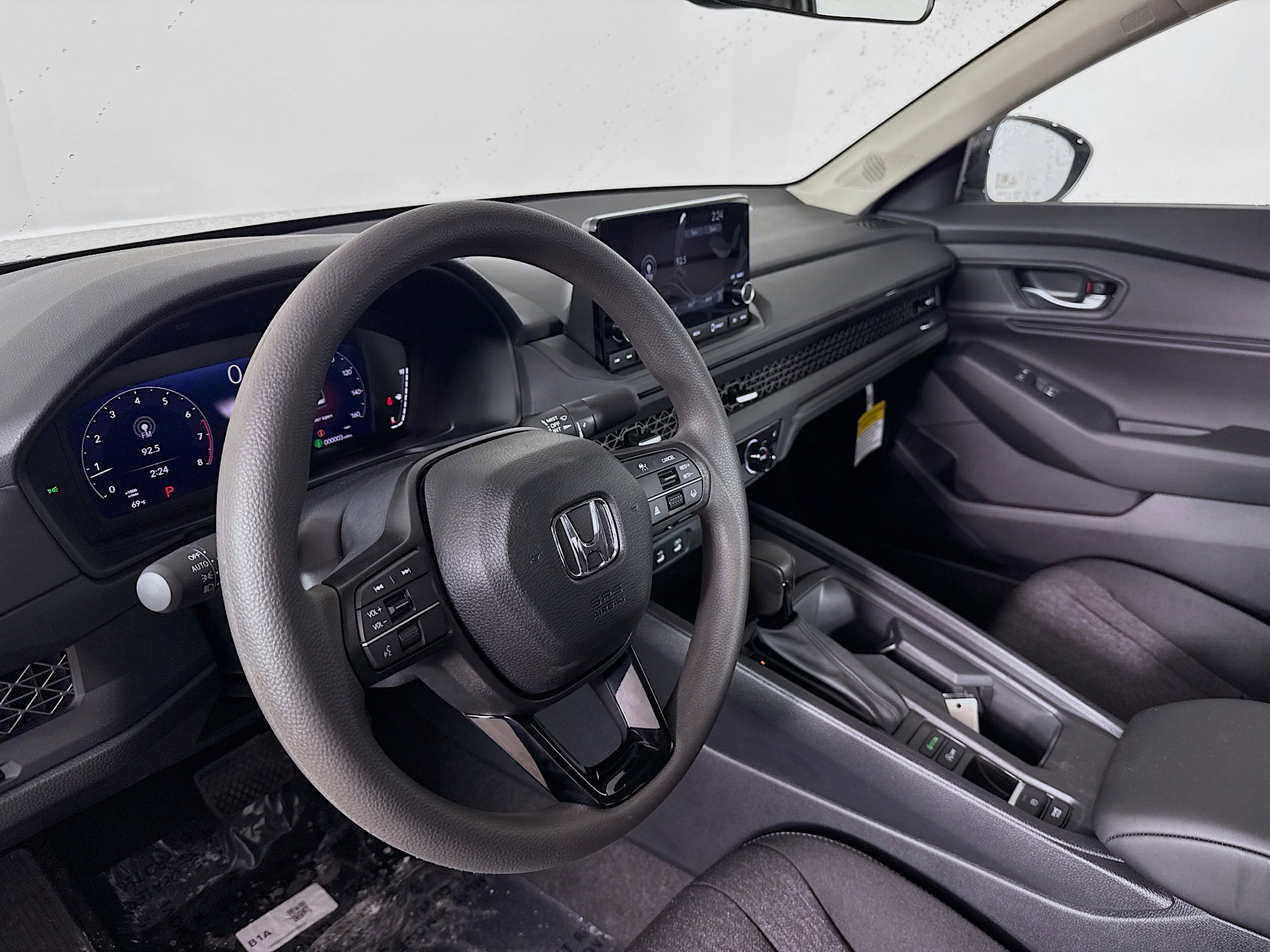 Certified 2025 Honda Accord SE image 6