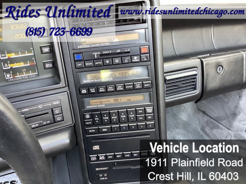 Used 1990 Cadillac Allante FWD image 17