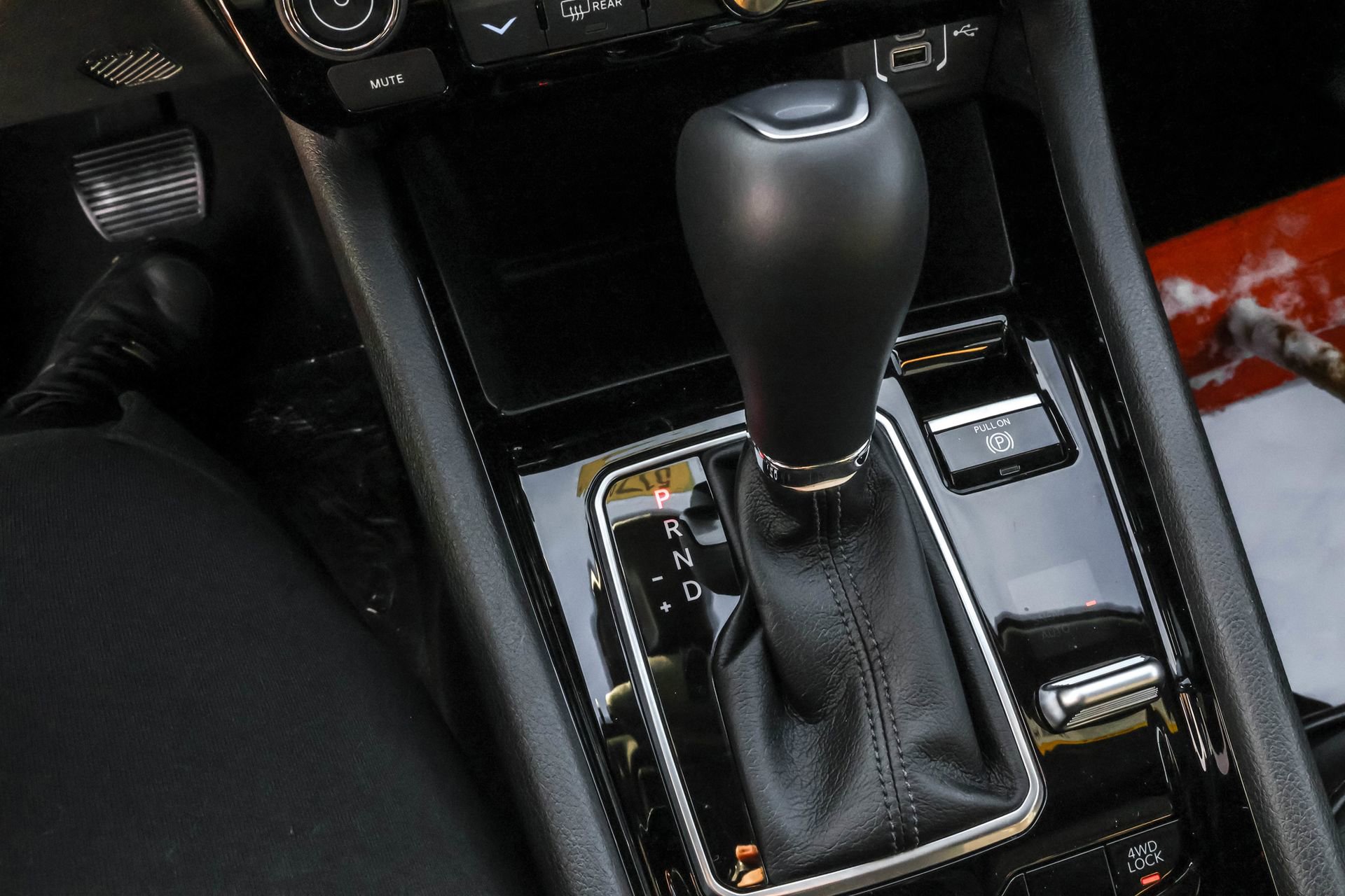 New 2026 Jeep Compass Latitude image 18