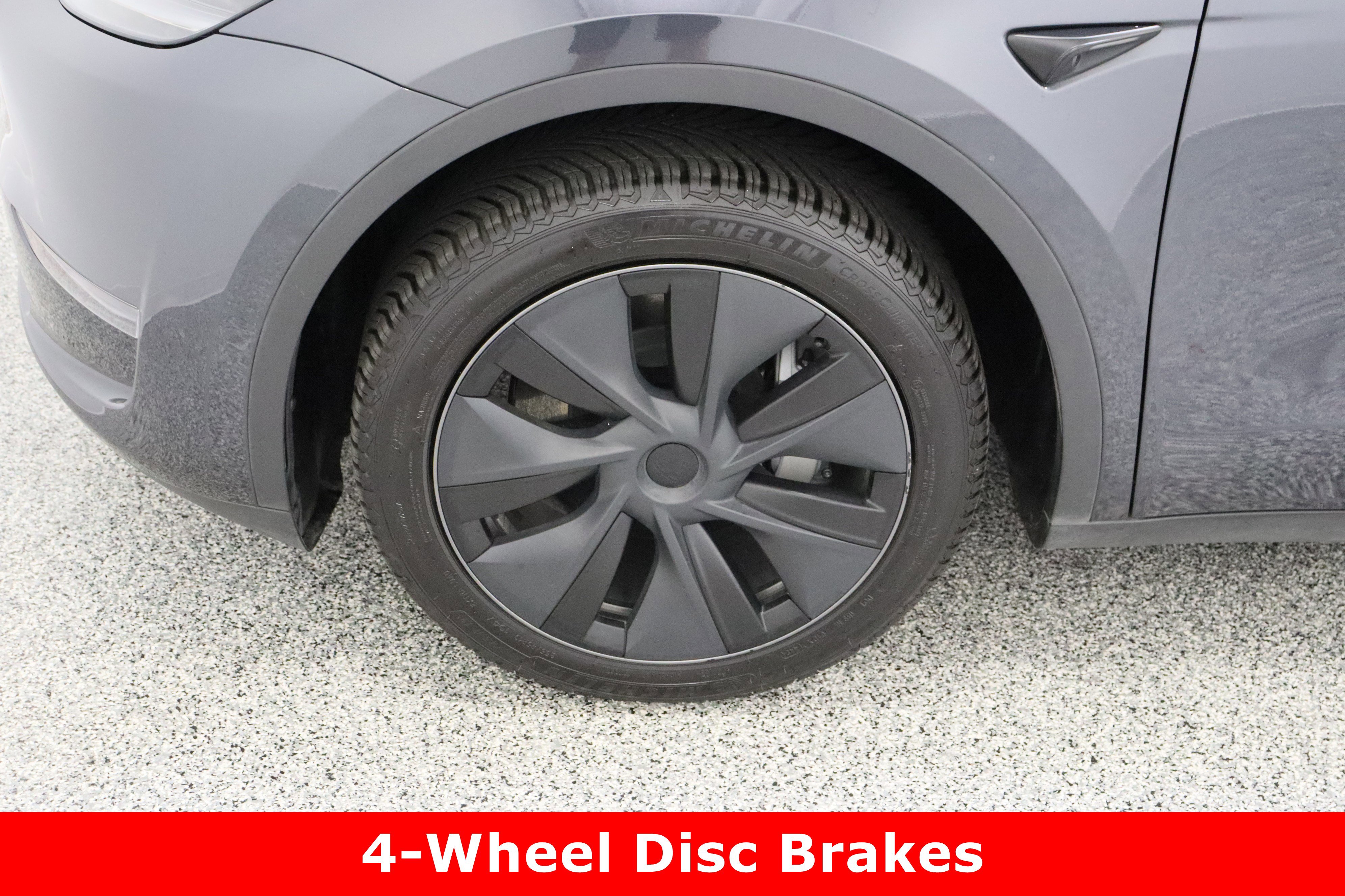 Used 2024 Tesla Model Y Long Range image 11