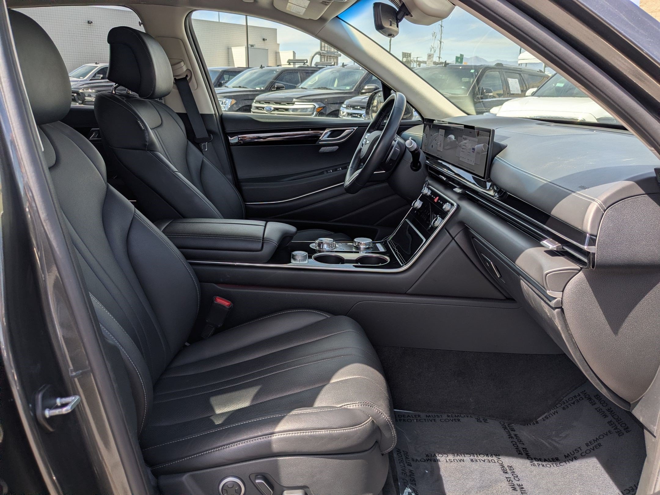 Used 2025 Genesis GV80 2.5T Standard AWD/4WD image 35