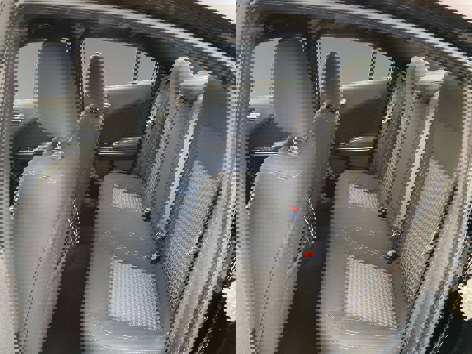 Used 2023 Dodge Charger SXT image 13