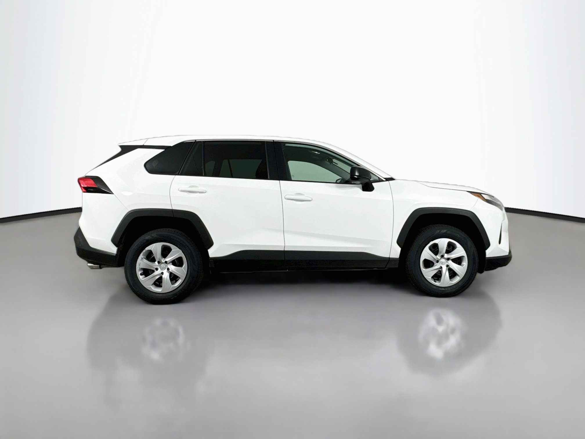 Certified 2025 Toyota RAV4 LE AWD/4WD image 8