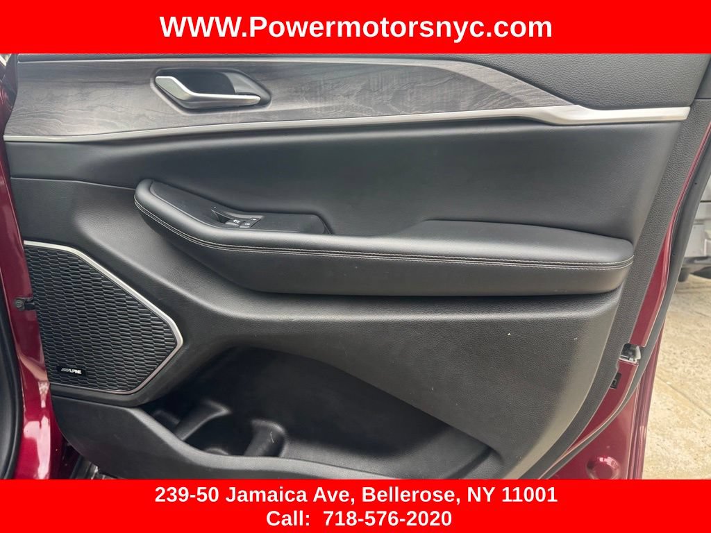 Used 2023 Jeep Grand Cherokee 4WD 4xe image 27