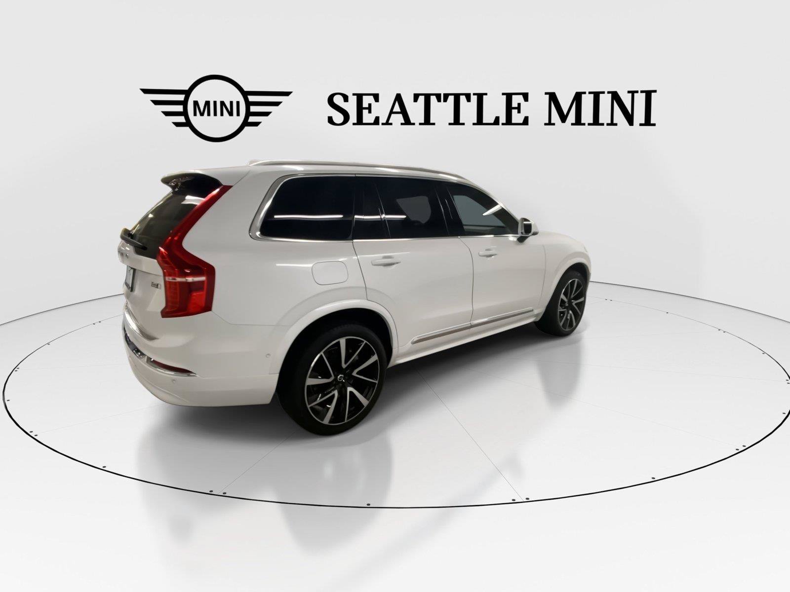 Used 2023 Volvo XC90 B6 Plus w/ Protection Package Premier AWD/4WD image 11
