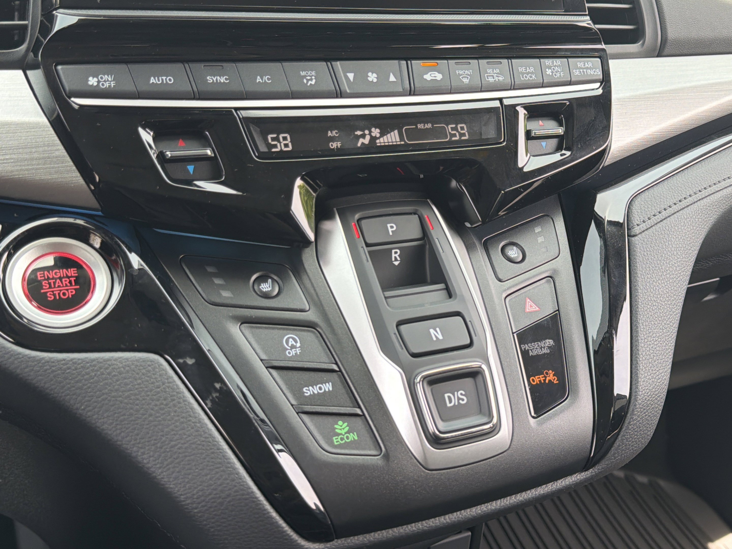 New 2026 Honda Odyssey Touring image 17
