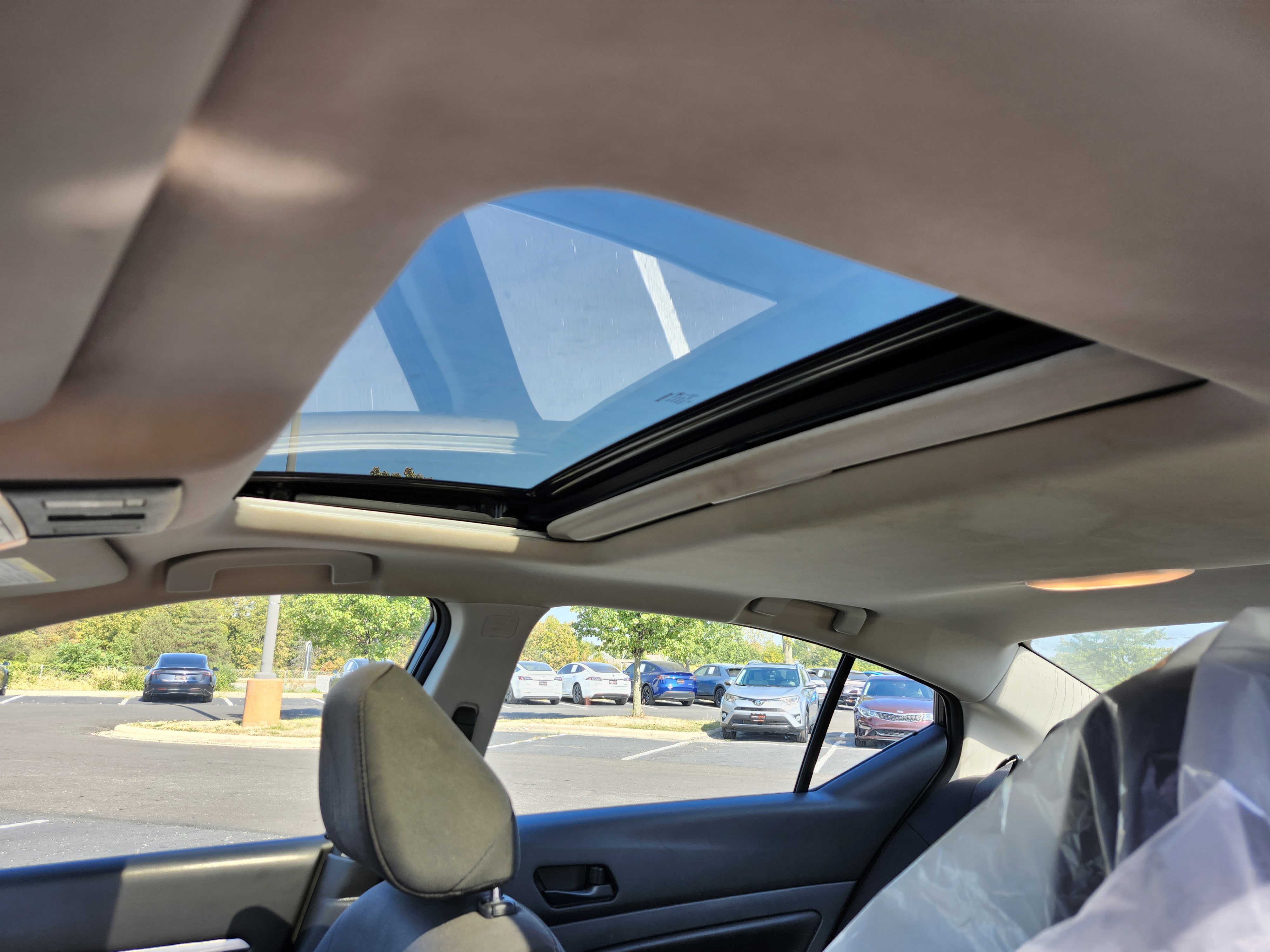 Used 2023 Nissan Altima 2.5 SV w/ SV Premium Package image 20