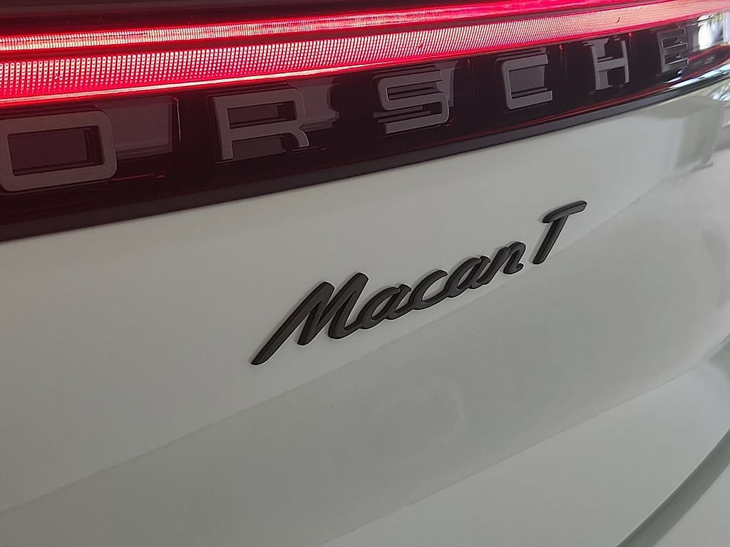 New 2026 Porsche Macan Turbo AWD/4WD image 26
