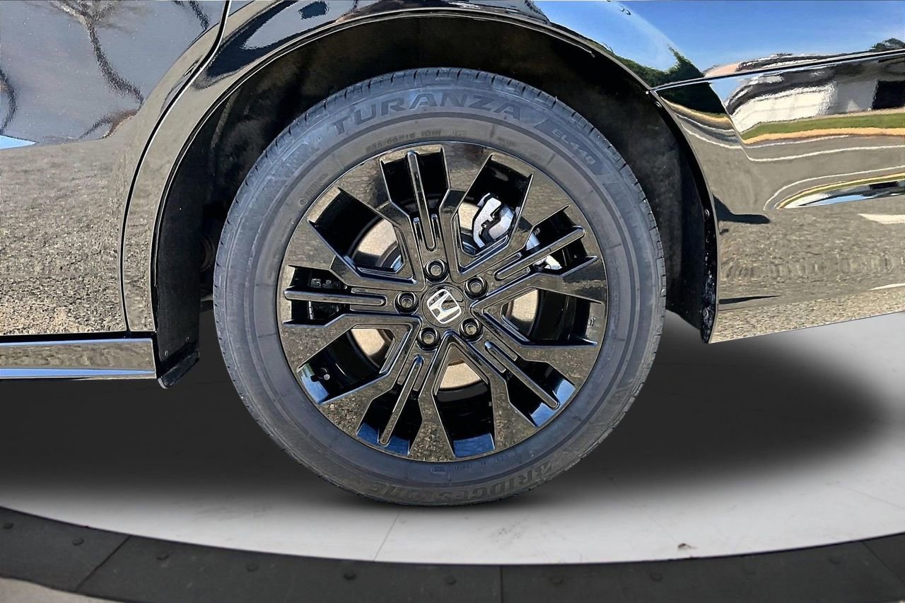 Used 2025 Honda Odyssey Sport-L image 35