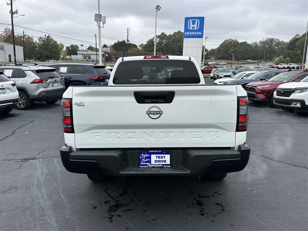 Used 2022 Nissan Frontier S image 24