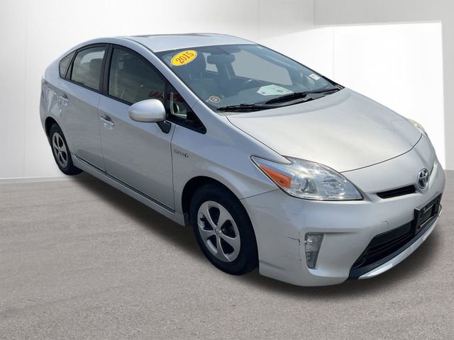 Used 2015 Toyota Prius Four FWD image 3