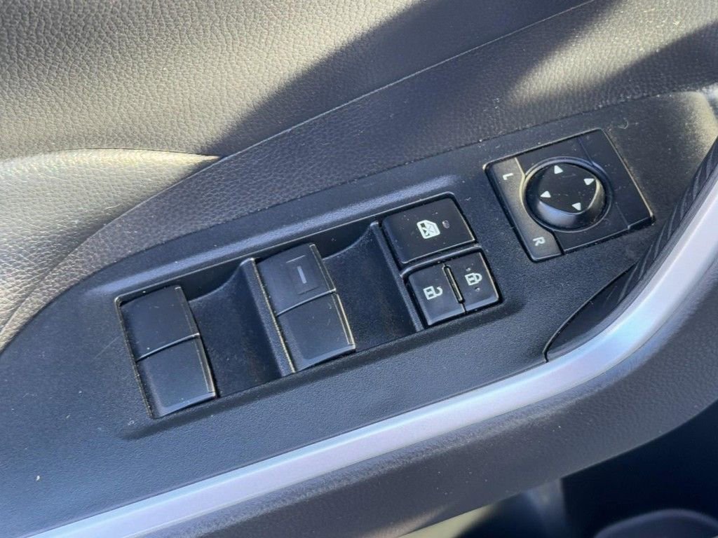 Certified 2021 Toyota RAV4 XLE w/ Carpet Mat Package (TMS) image 23