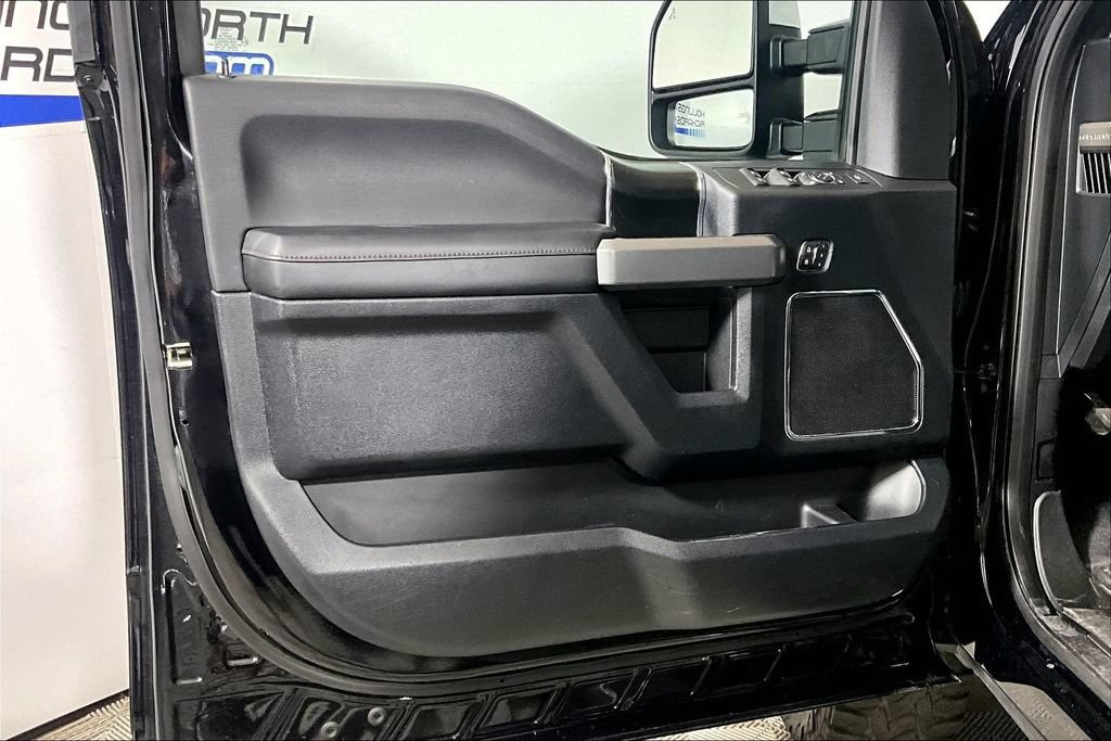 Used 2018 Ford F250 Platinum w/ Platinum Ultimate Package AWD/4WD image 18