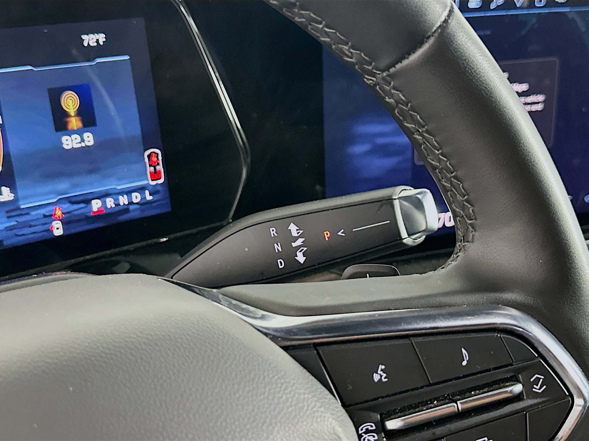 Used 2025 Chevrolet Tahoe Premier image 25