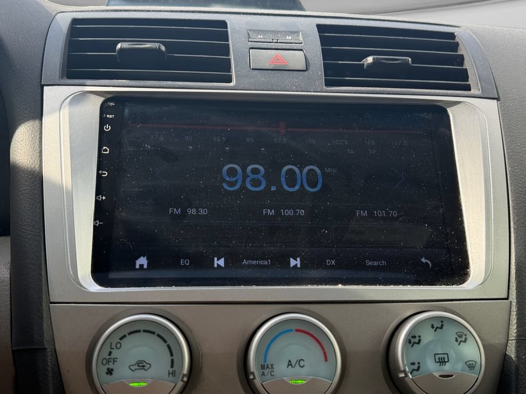 Used 2008 Toyota Camry SE FWD image 25