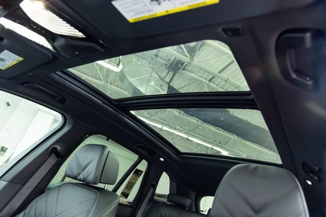 New 2026 BMW X5 xDrive40i w/ Executive Package image 16