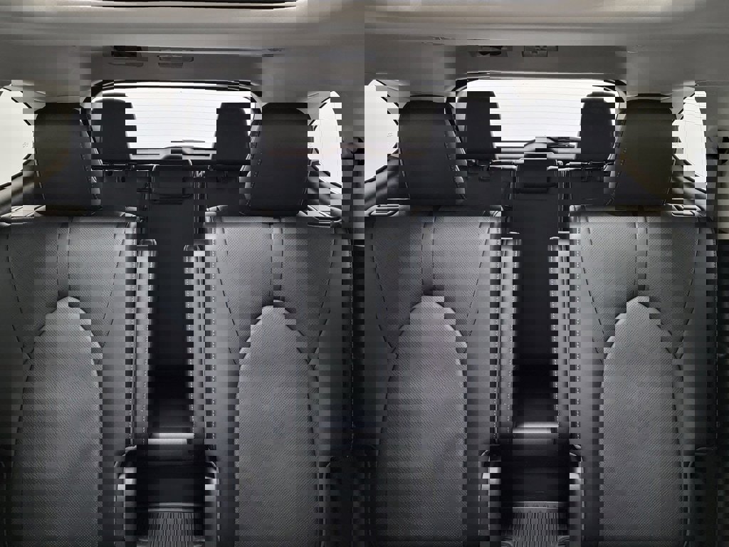 Certified 2022 Toyota Highlander Platinum image 13