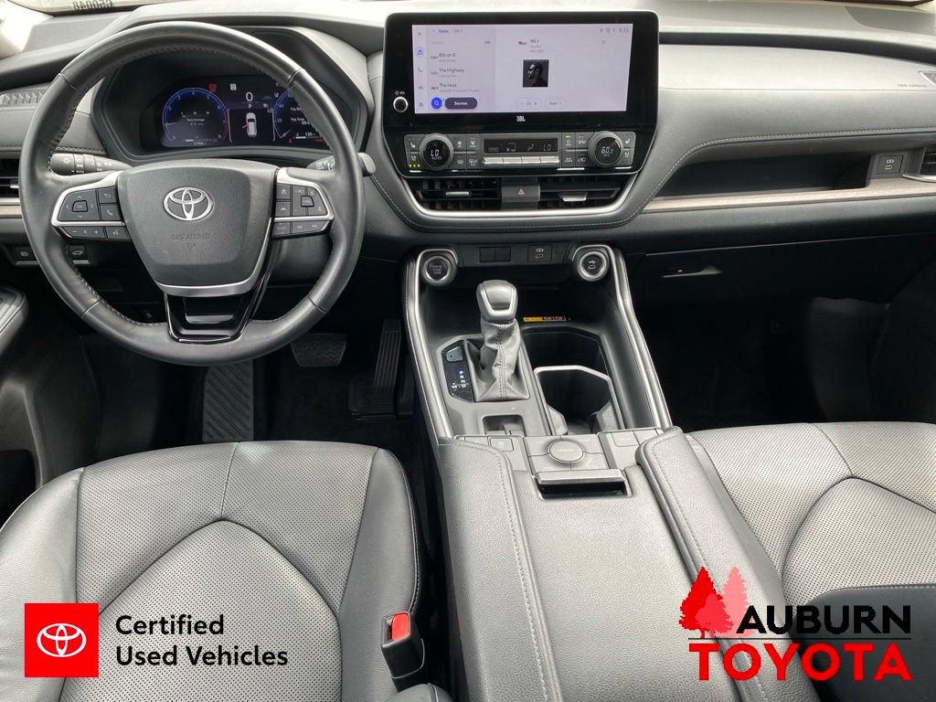 Certified 2024 Toyota Grand Highlander AWD image 34