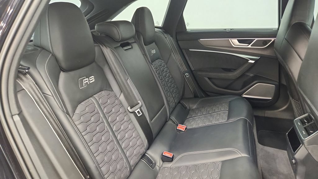 Used 2024 Audi RS 6 performance w/ Matte Carbon Package AWD/4WD image 29