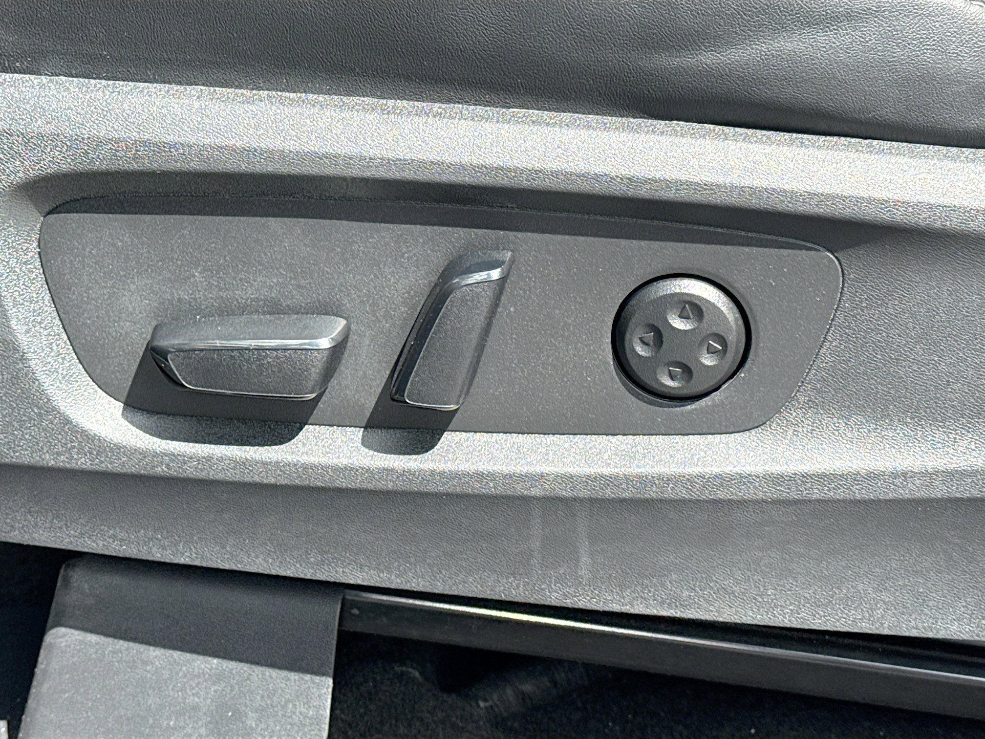 Used 2024 INFINITI QX60 Luxe image 27