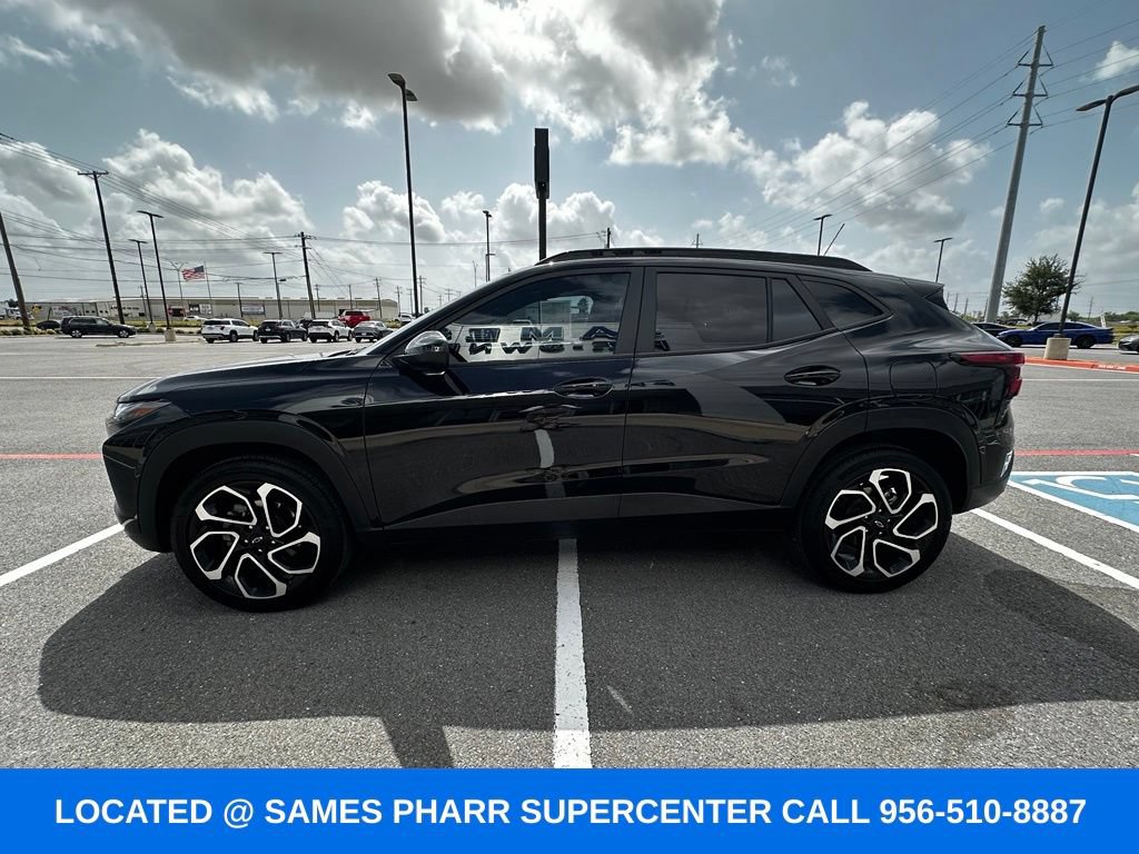 Used 2026 Chevrolet Trax RS w/ Driver Confidence Package FWD image 6