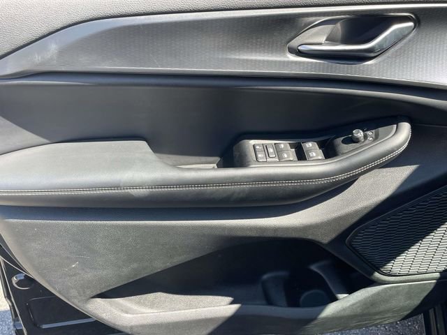 Used 2023 Jeep Grand Cherokee L Laredo image 13