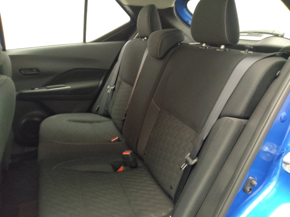 Used 2022 Nissan Kicks S FWD image 18