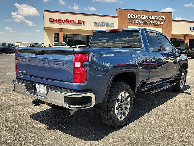 Used 2025 Chevrolet Silverado 2500 LT AWD/4WD image 4