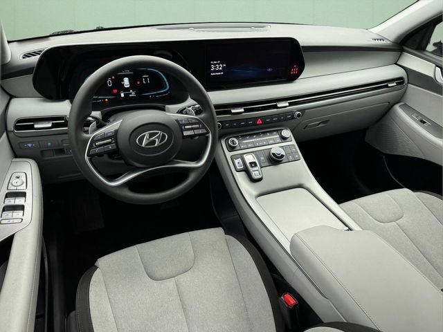 Used 2023 Hyundai Palisade SE w/ Cargo Package FWD image 17