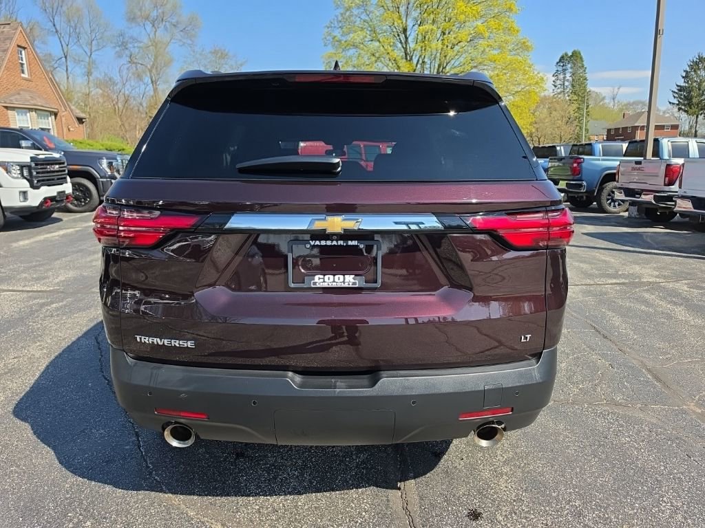 Used 2023 Chevrolet Traverse LT FWD image 6