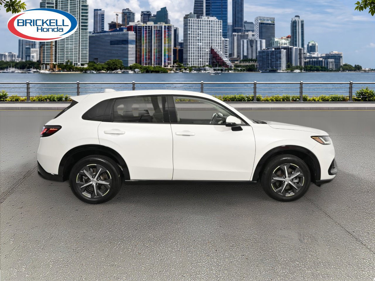 Used 2025 Honda HR-V EX-L image 7