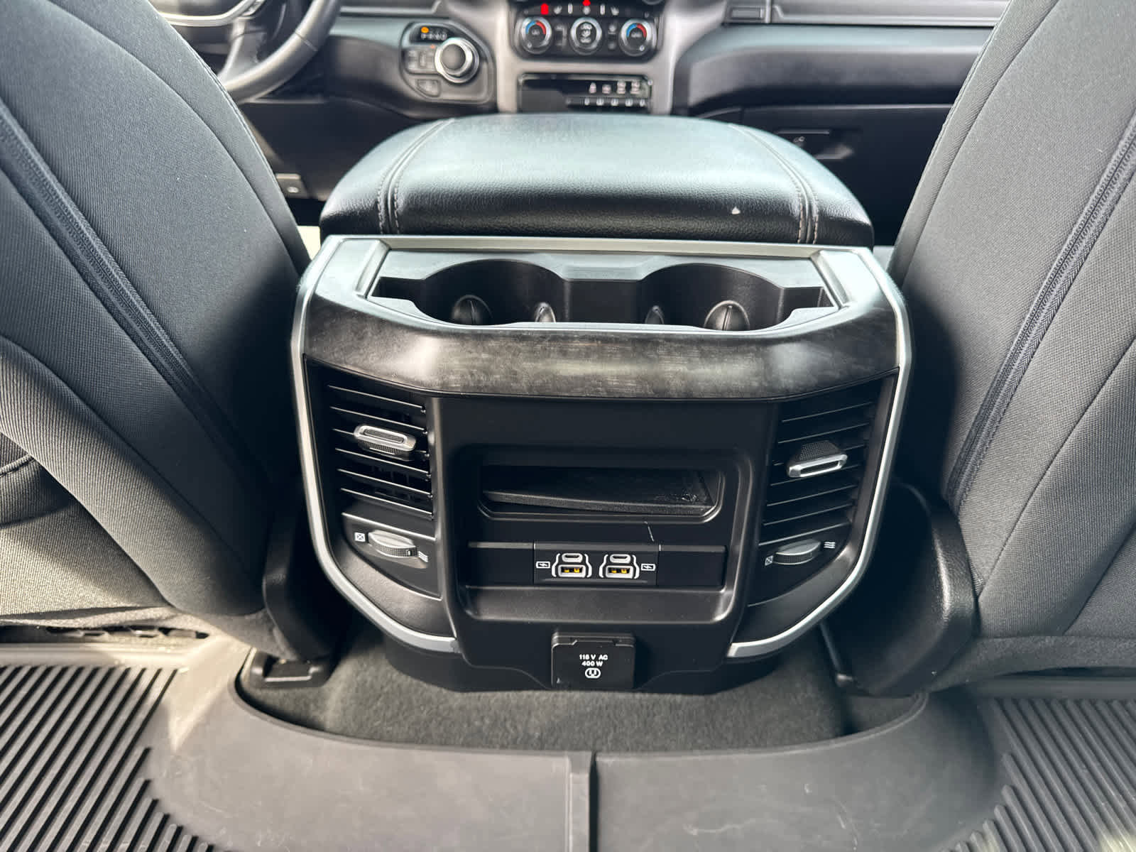 Used 2023 Jeep Grand Cherokee Limited w/ Luxury Tech Group II image 69