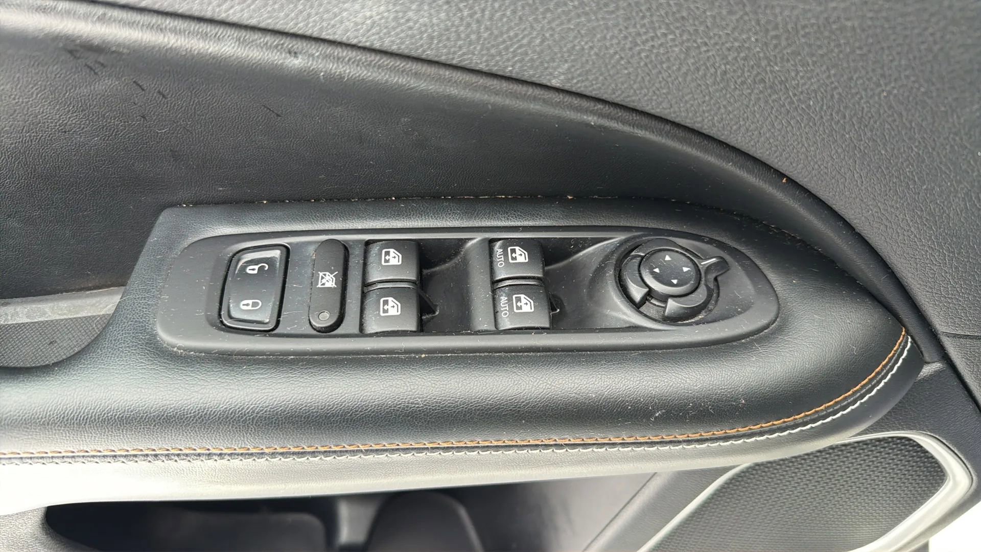 Used 2020 Jeep Compass Latitude image 18