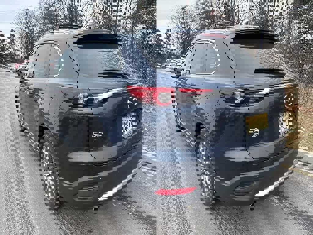 Used 2018 MAZDA CX-9 Grand Touring image 2