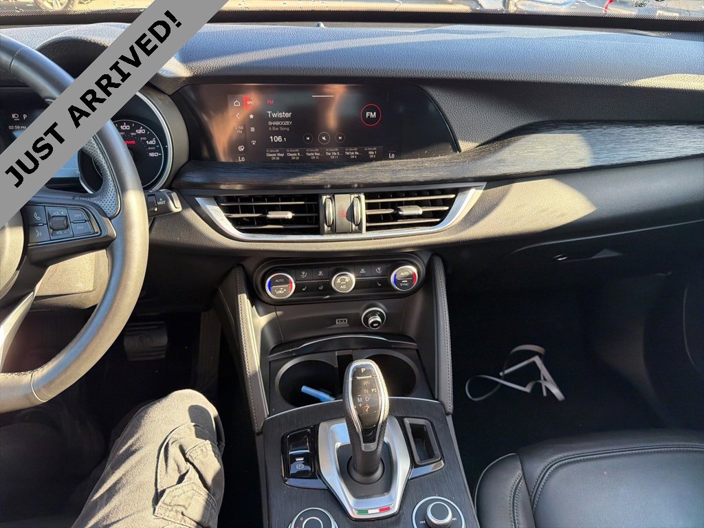 Used 2021 Alfa Romeo Stelvio Sprint w/ Sun & Sound Package image 12