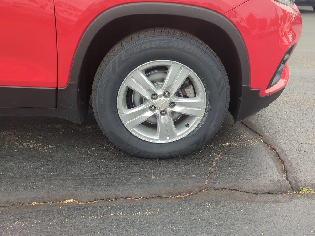 Certified 2020 Chevrolet Trax LT FWD image 10