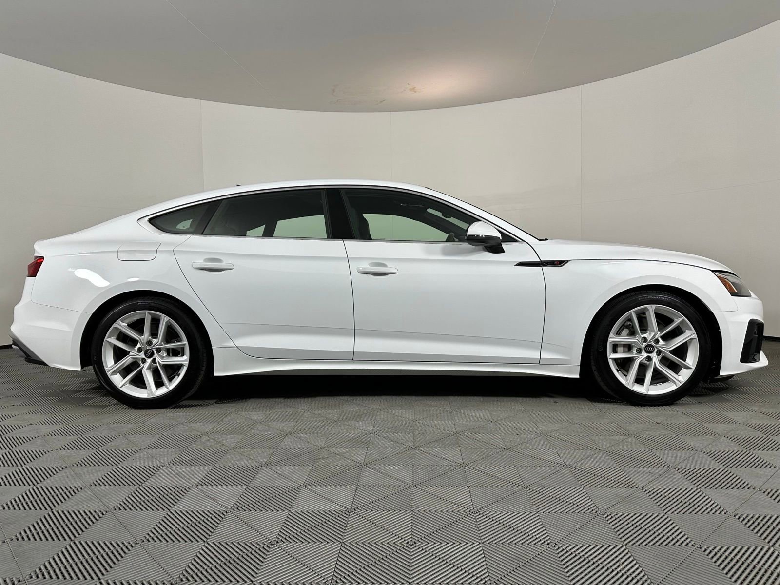 Used 2024 Audi A5 2.0T Premium Plus image 29