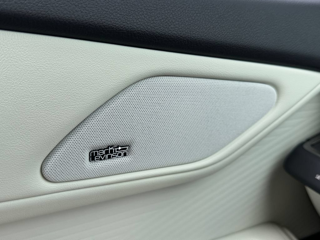 New 2026 Lexus ES 350h AWD w/ Cold Area Package image 28