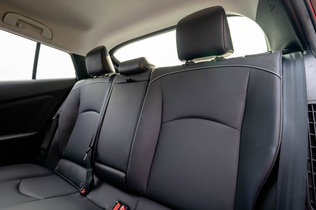 Used 2020 Toyota Prius Prime XLE FWD image 31