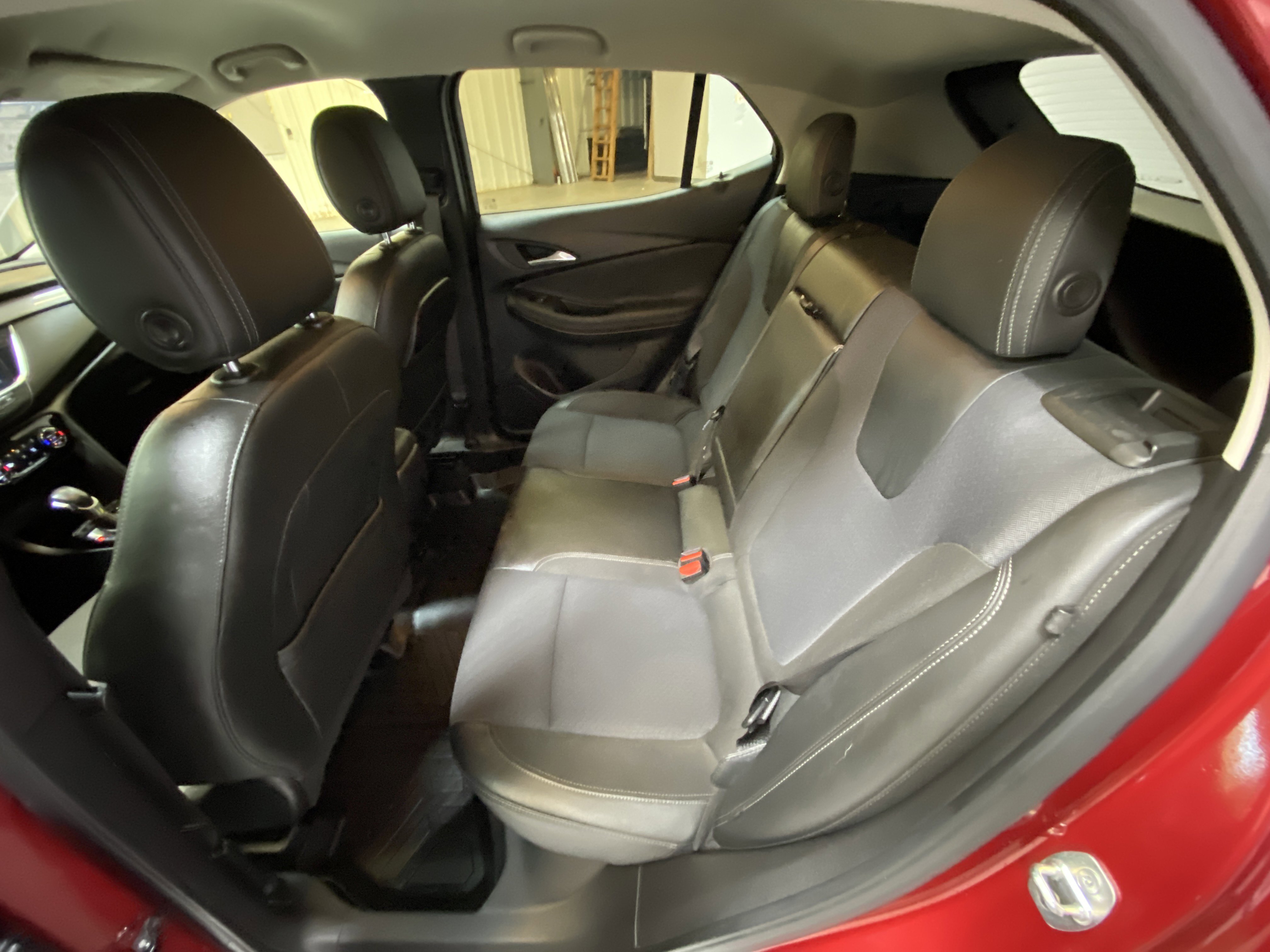 Used 2020 Buick Encore GX Select w/ Sport Touring Package image 23