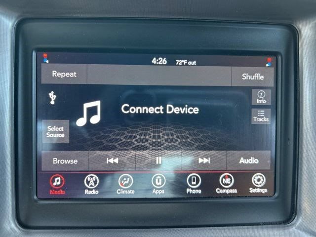 Used 2020 Dodge Charger SXT RWD image 22