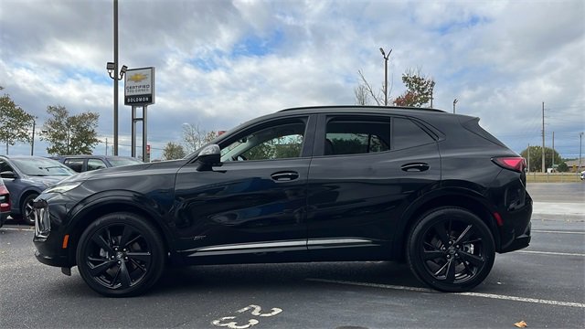 Certified 2025 Buick Envision Sport Touring image 4