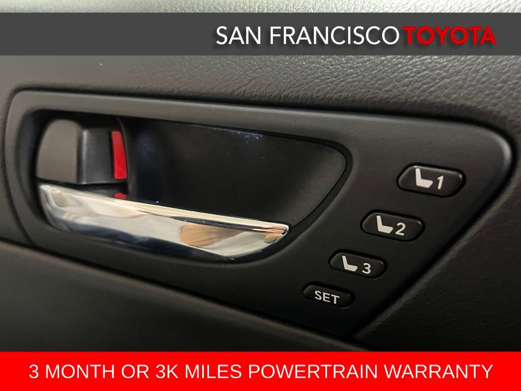 Used 2014 Lexus IS 350 AWD w/ Luxury Package w/Gray Wood image 36